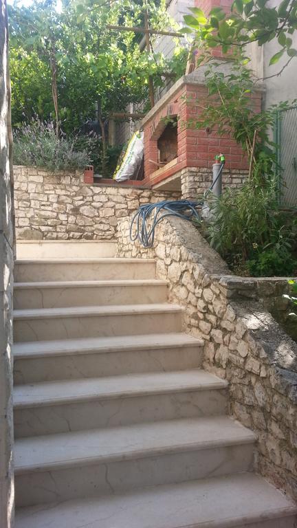 Apartments Itd Trogir Rum bild
